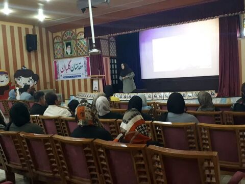 روز دختر و گرامیداشت دهه ی کرامت در مراکز کانون استان کردستان