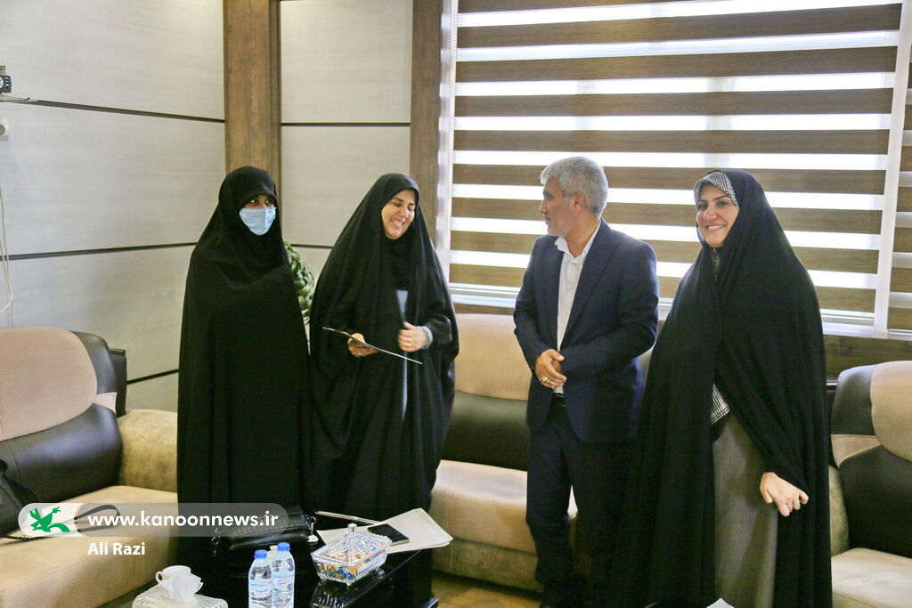 دیدار مدیرکل کانون استان بوشهر و فرماندار جم