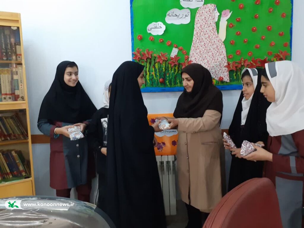 جشن های دهه کرامت استان در مراکز کانون لرستان