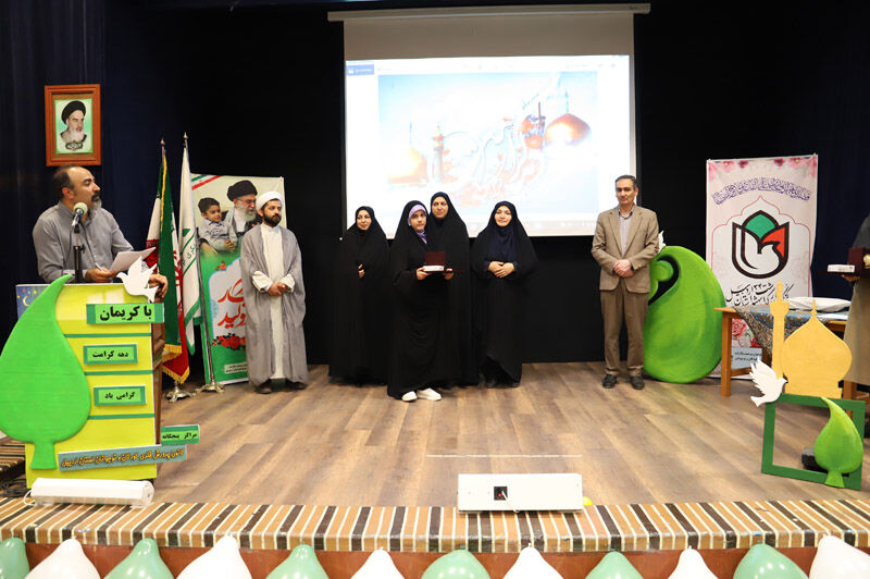 ویژگیهای اخلاقی و رفتاری حضرت فاطمه معصومه(س) برای دختران جامعه تبیین شود