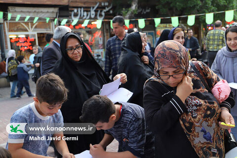 پیادهراه اسفریس/ برپاییموکب فرهنگی و هنری کانون استان اردبیل در دهه کرامت