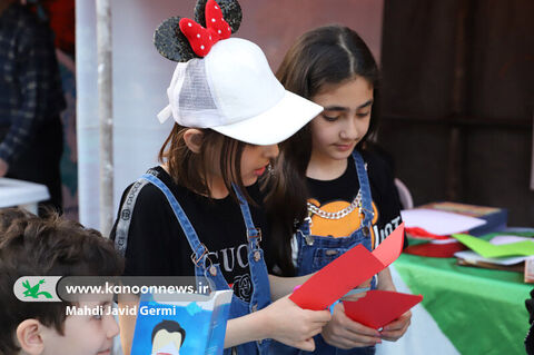 پیادهراه اسفریس/ برپاییموکب فرهنگی و هنری کانون استان اردبیل در دهه کرامت