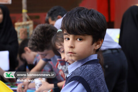 پیادهراه اسفریس/ برپاییموکب فرهنگی و هنری کانون استان اردبیل در دهه کرامت