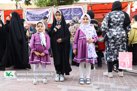 پیادهراه اسفریس/ برپاییموکب فرهنگی و هنری کانون استان اردبیل در دهه کرامت