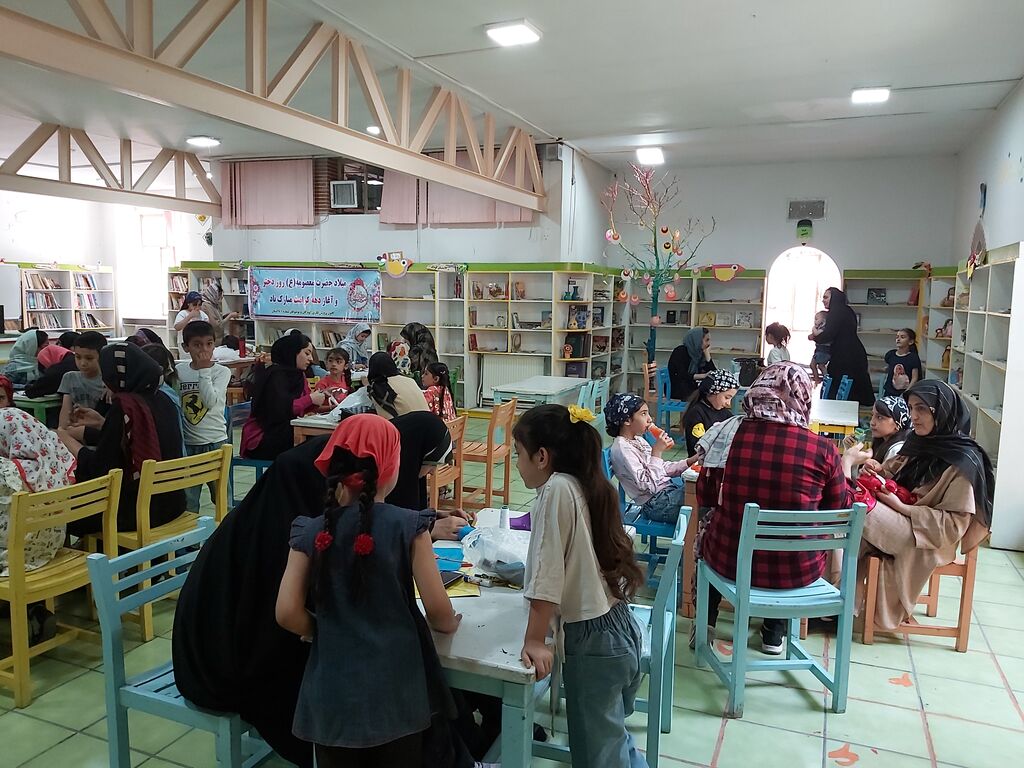 گرامیداشت دهه کرامت در مراکز فرهنگی و هنری کانون استان قزوین