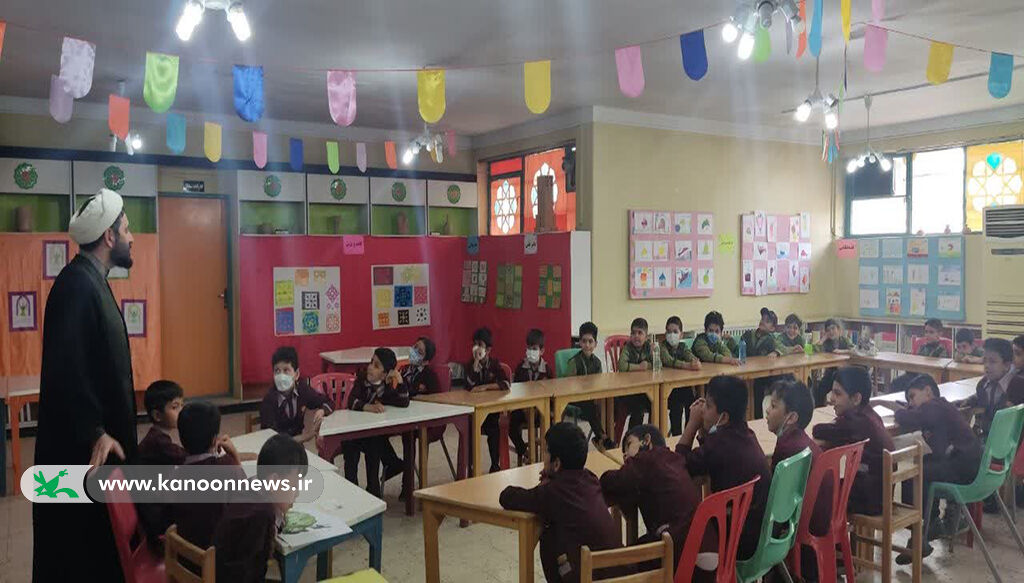 گشایش نمایشگاه «منِ خلاق» در کانون سمنان