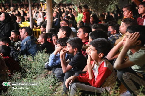 اجراهای تماشاخانه سیار کانون در برنامه مسیر هشتم در استان یزد