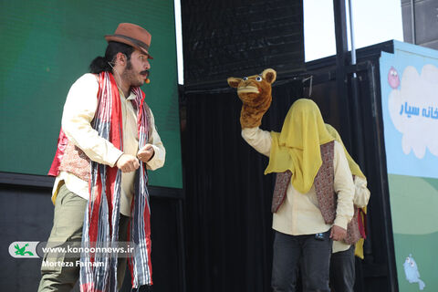 اجرای دوم تماشاخانه سیار در یزد