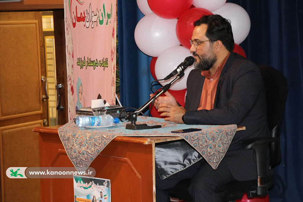 ویژهبرنامهی «سهم من از جوانی» در مراکز میامی، شهمیرزاد و سرخه