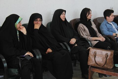 آیین رونمایی از کتاب " و آن روز تمام کودکیهایم بود" در آینه تصویر