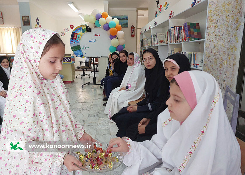 گردهمایی دختران چادری در کانون شهرستان انگوت