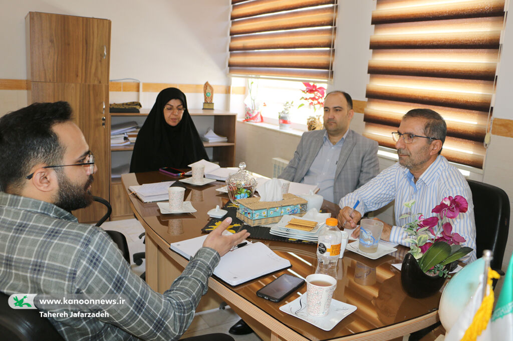 شکلگیری عملیات راهبردی در حوزهی بازیهای فکریحرکتی در کانون سمنان شکلگیری عملیات راهبردی در حوزهی بازیهای فکریحرکتی در کانون سمنان