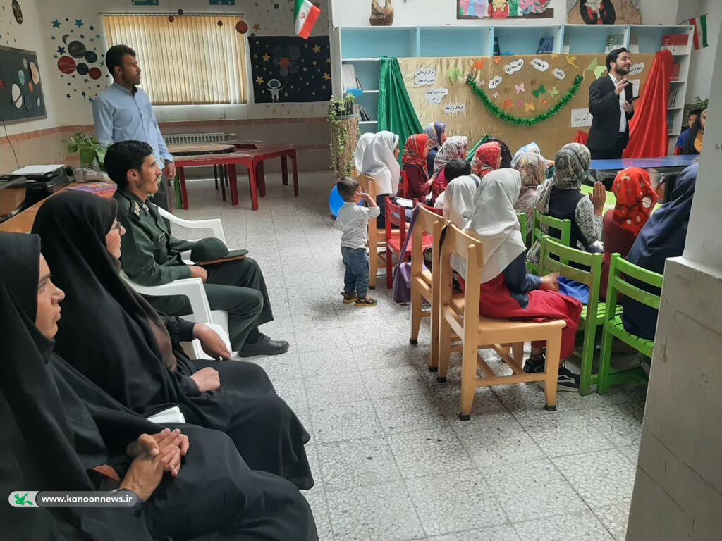 جشن ولادت امام مهربانی، در کانون پرورش فکری کودکان ونوجوانان شهرستان درمیان