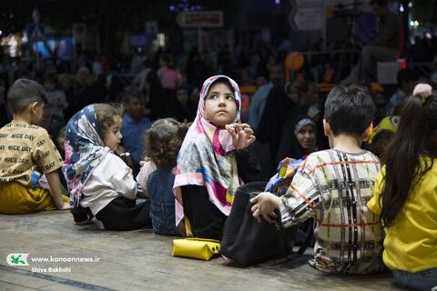 اجرای تماشاخانه سیار کانون در ویژهبرنامه «مسیر هشتم» در مشهدالرضا