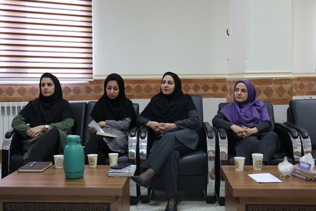 نشست همکاران استان گرد همایی مربی مسئولین مراکز  ،مربیان فرهنگی و مربیان سیارخراسان شمالی برگزار شد