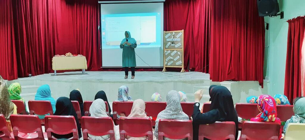 برگزاری جشن میلاد امام رضا(ع) درکانون پرورش فکری کودکان ونوجوانان میناب