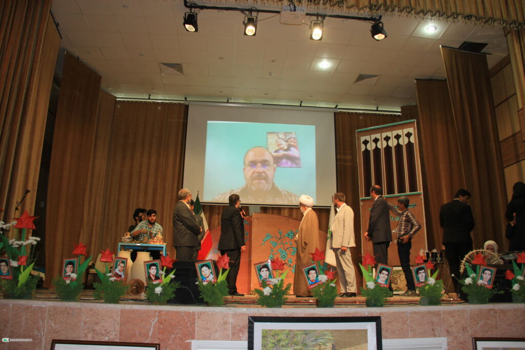 درخشش دو عضو انجمن قصهگویی کانون سمنان در مهروارهی «من کشورم را دوست  دارم»