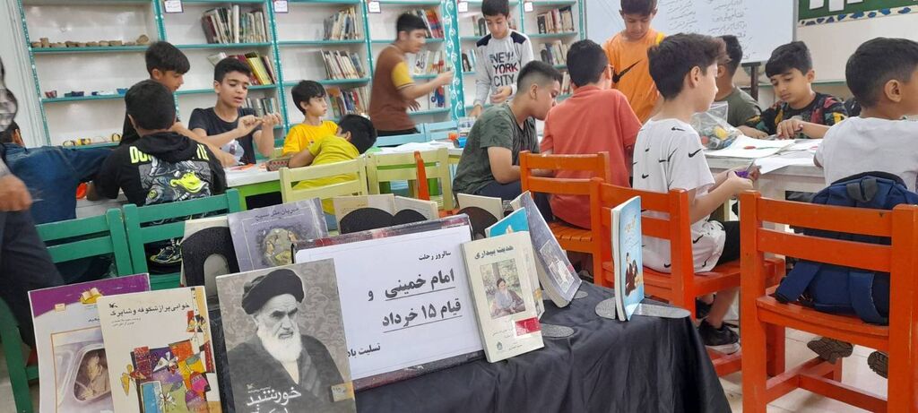 گرامی‌داشت ۱۴ و ۱۵ خرداد در مراکز کانون پرورش فکری