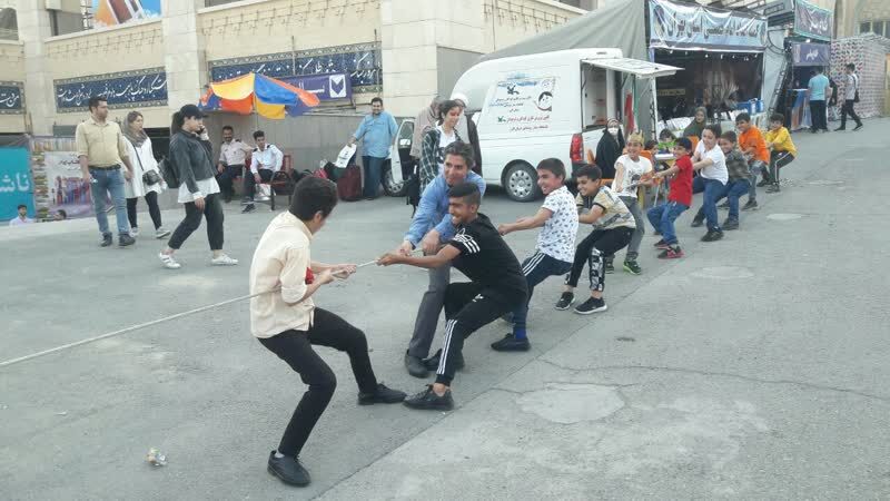 تجلیل مدیرکل آفرینشهای فرهنگی کانون از سرپرست کانون البرز