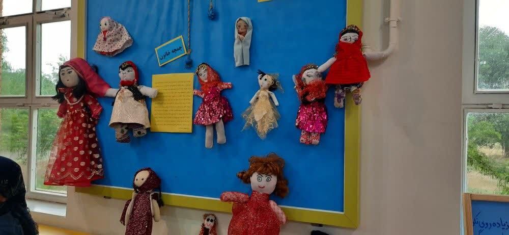 برنامه آیینیسنتی «چمچمه خاتون» در صالحآباد همدان برگزار شد