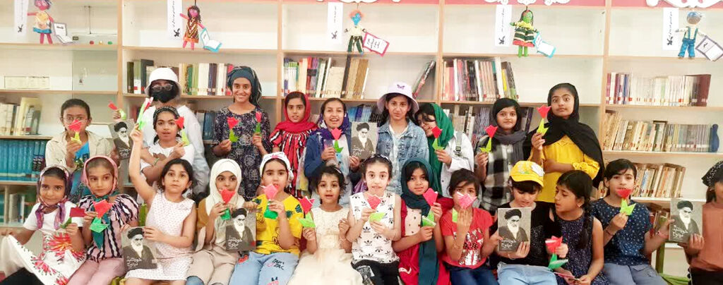 ویژه برنامه‌های سالروز ارتحال امام راحل (ره) و قیام خونین ۱۵ خرداد در مراکز کانون پرورش فکری هرمزگان