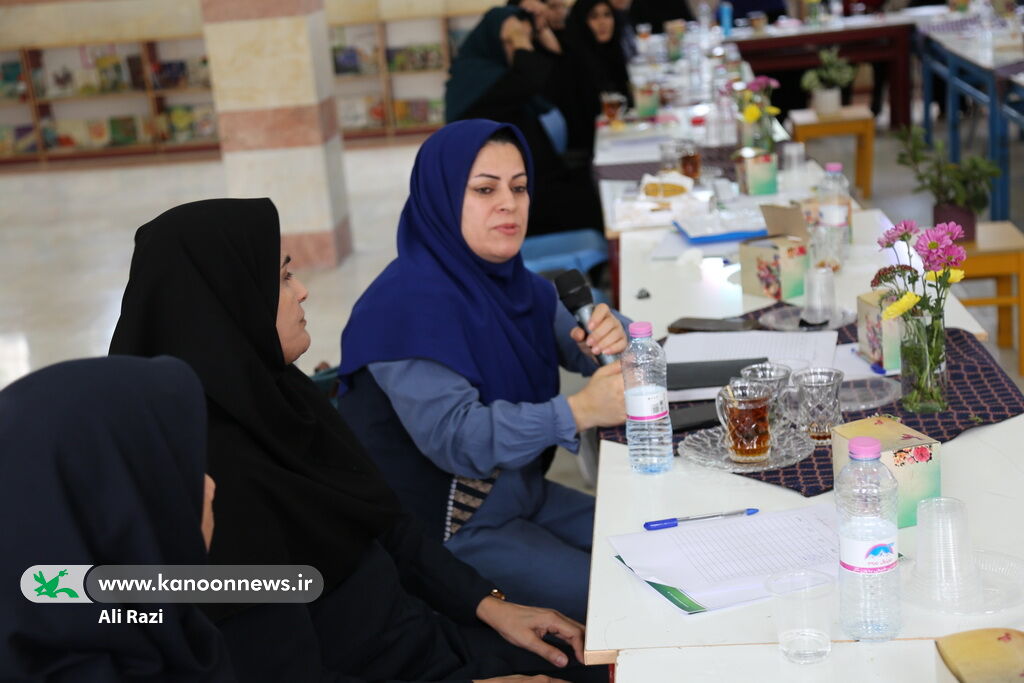 «عاشقانه های یونس در شکم ماهی» موضوع بحث و گفتگو مربیان کانون استان بوشهر شد