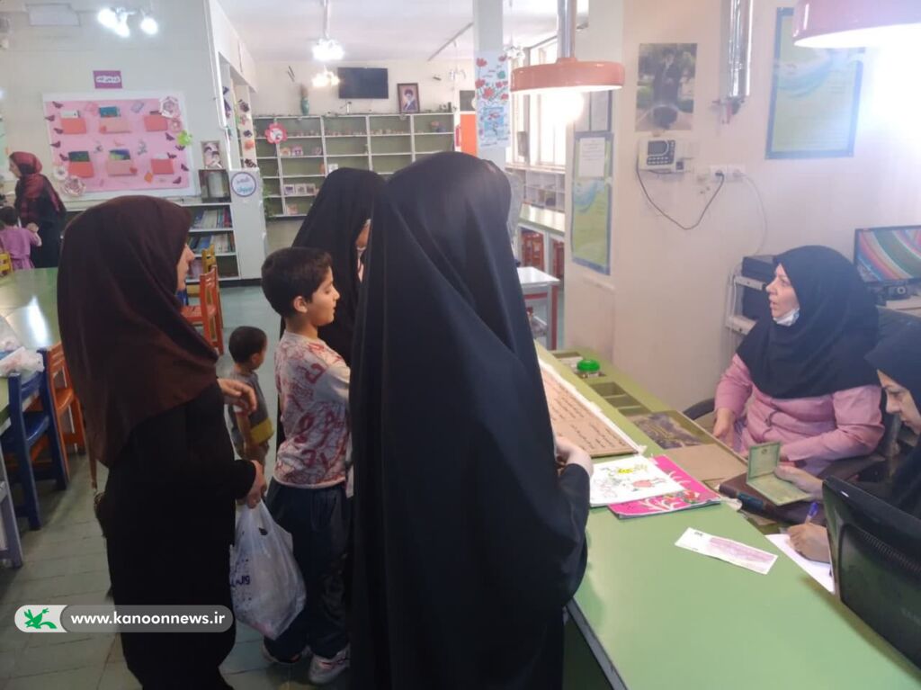 روز های شلوغ مراکز کانون لرستان برای ثبتنام کارگاههای تابستانی