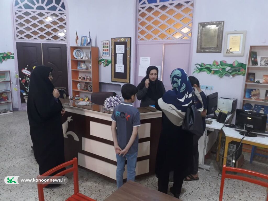 روز های شلوغ مراکز کانون لرستان برای ثبتنام کارگاههای تابستانی