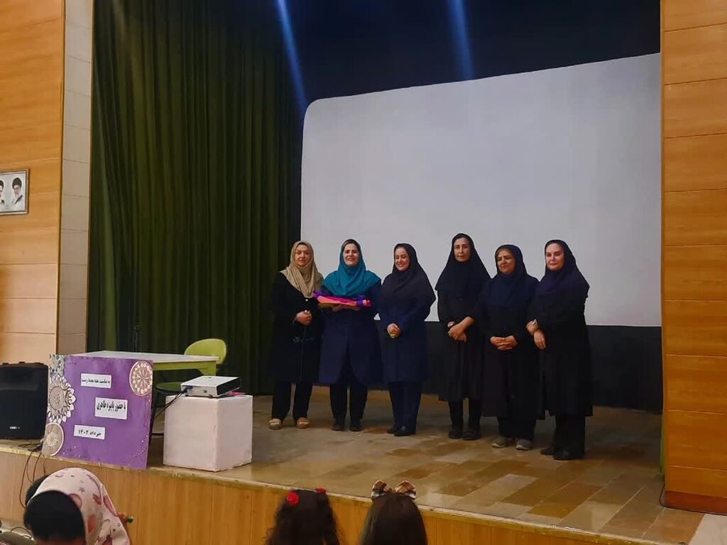 ویژه برنامهی«دوستی با محیط زیست» در مرکز شماره ۴ کانون کرج