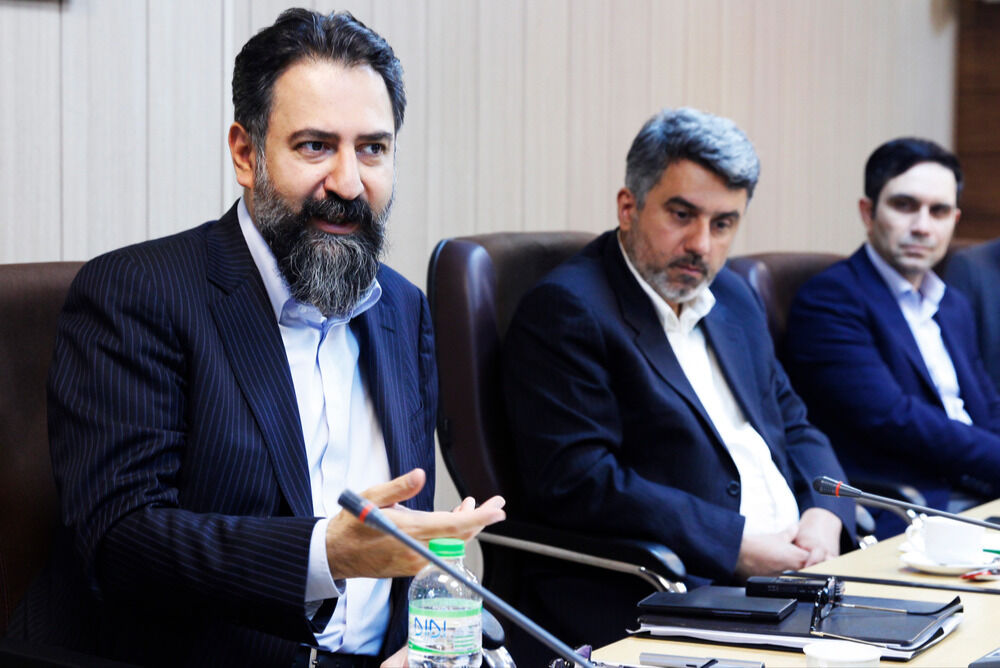 نشست هماندیشی کانون، بنیاد سعدی و فرهنگستان زبان و ادب فارسی برگزار شد