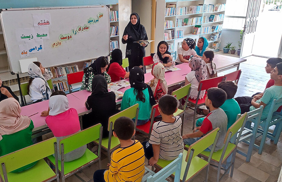 ویژهبرنامه های نکوداشت هفتهی محیط زیست در مراکز کانون استان اردبیل