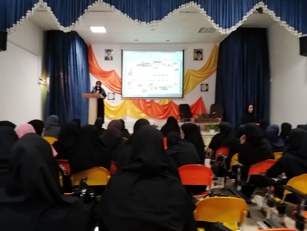 اولین برنامه اتاق فرمان به میزبانی مرکز فرهنگی هنری شماره ۲ ملایر برگزار شد