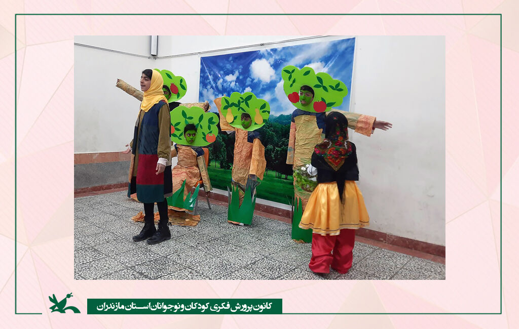 رتبه نخست گروه نمایشی کانون ساری در مسابقات آموزش و پرورش استثنایی استان