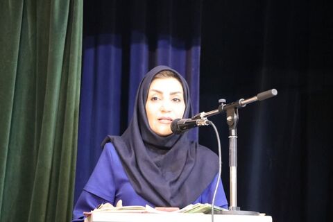 نشست آموزشی " نگاهی به مفاهیم تربیتی نهج البلاغه " کانون استان اصفهان به روایت تصویر