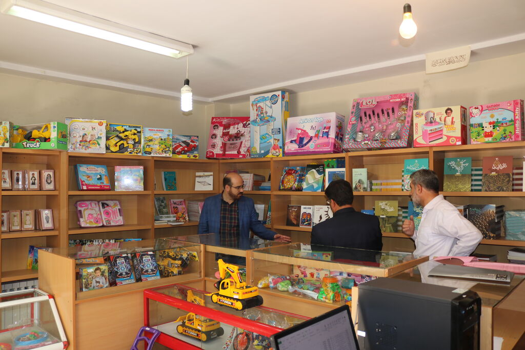 فروشگاه محصولات فرهنگی هنری کانون در استان مرکزی گشایش یافت