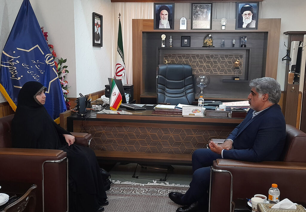 دیدار مدیرکل کانون پرورش فکری استان تهران با فرماندار تهران بزرگ