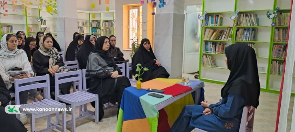 نشست مهارتهای زندگی با موضوع  «مهارت فرزندپروری» برگزار شد