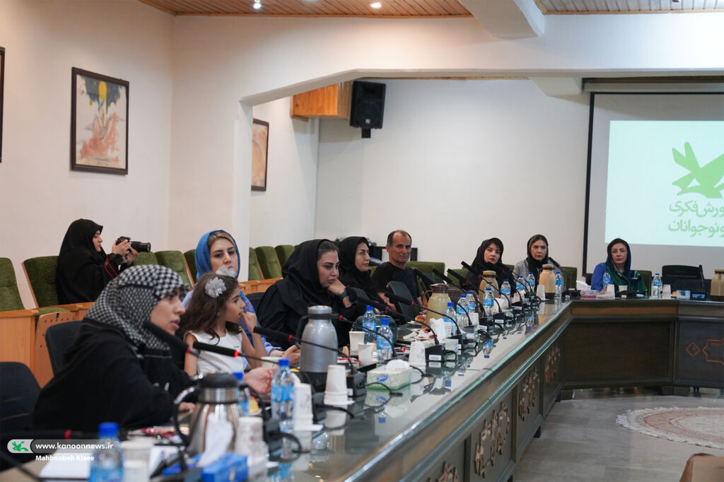 تولید اقلام فرهنگی با موضوع انیمیشن سینمایی «بچه زرنگ»