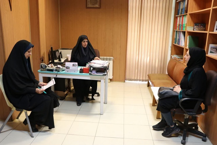 نشست آموزشی مربیان هنری کارگاه های تخصصی کانون پرورش فکری کودکان و نوجوانان استان اصفهان 