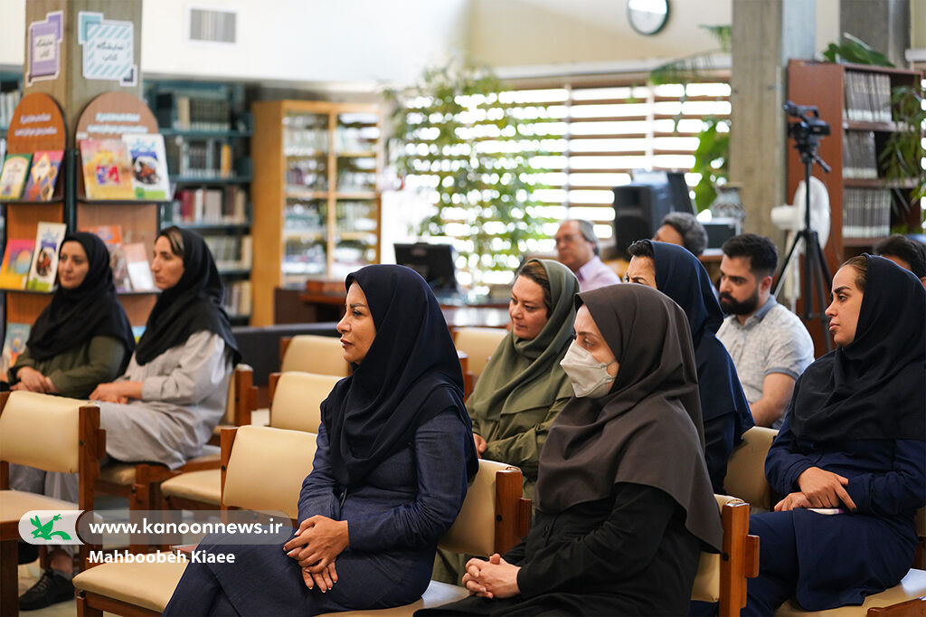 شیوههای آموزش زبان دوم به کودکان بررسی شد