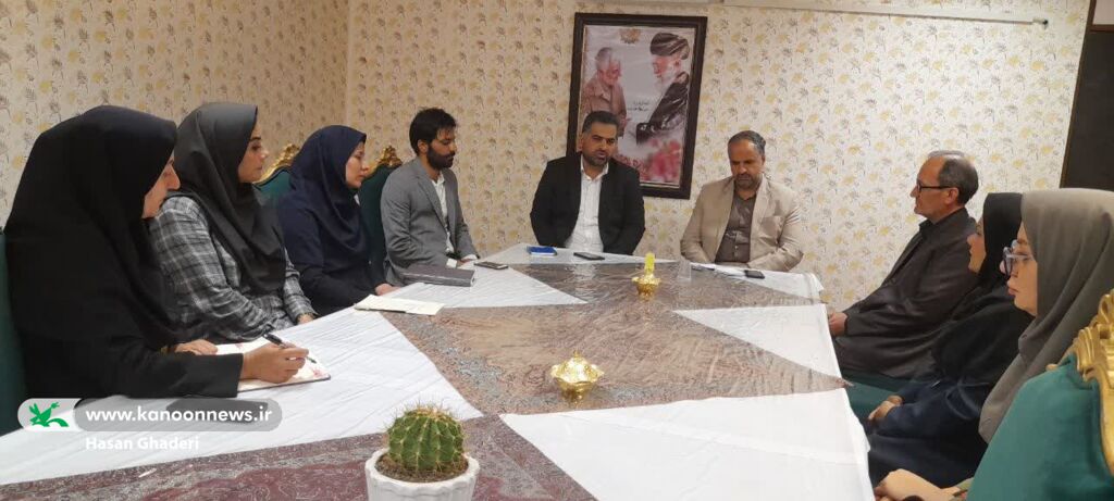 دیدار و گفتوگوی مدیرکل کانون سیستان و بلوچستان با فرمانداران و روسای آموزش و پرورش حوزهی سیستان
