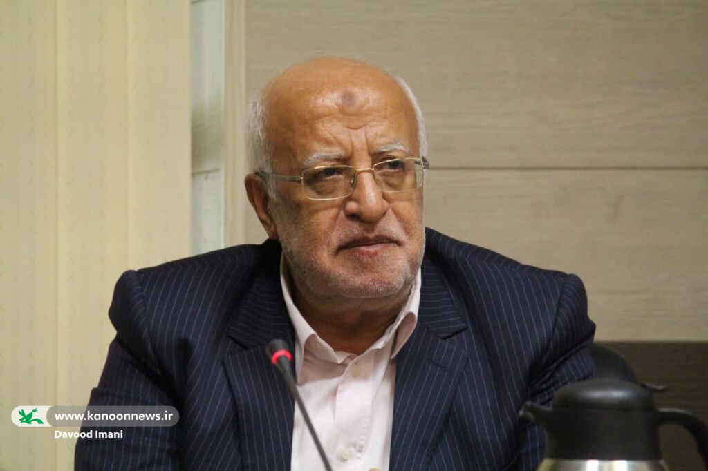 دکتر اشتری: جشنواره خاتم گفتمانسازی سیره پیامبر اکرم (ص) است