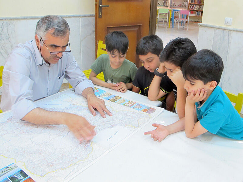 ساخت ساعتهای آفتابی در مراکز کانون استان اردبیل