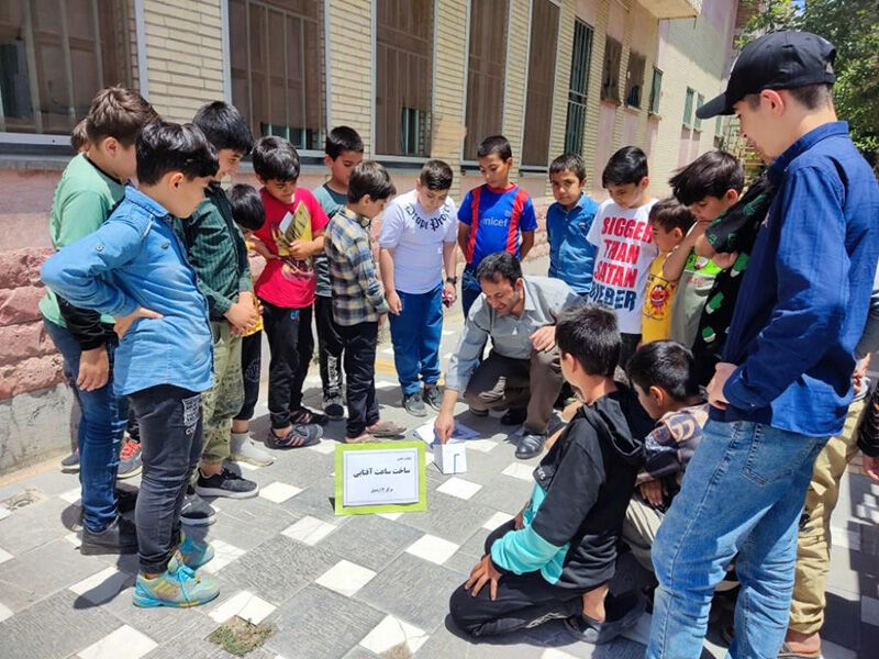 ساخت ساعت‌های آفتابی در مراکز کانون استان اردبیل