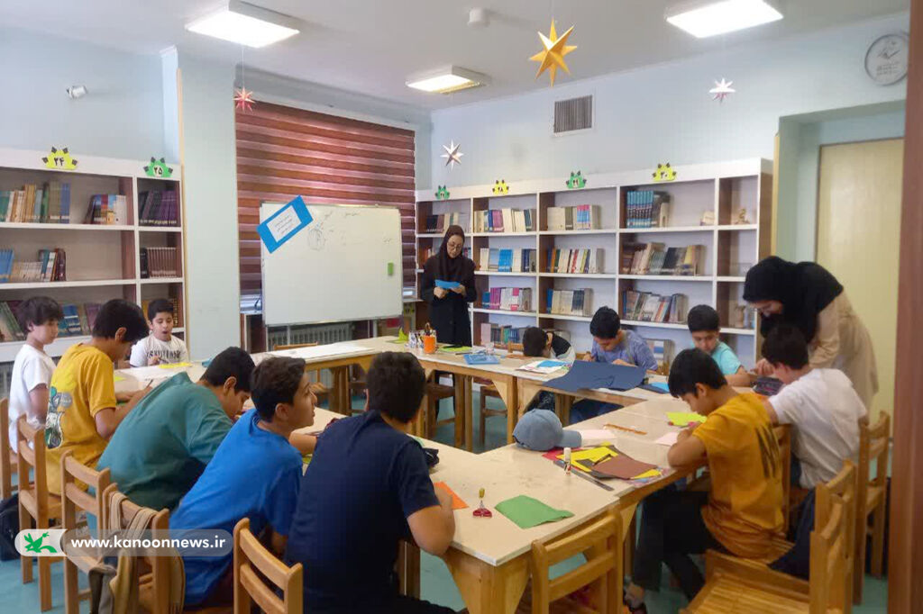 آموزش ساخت ساعت آفتابی در مراکز کانون سمنان/ انقلاب تابستانه به مراکز کانون سمنان رسید