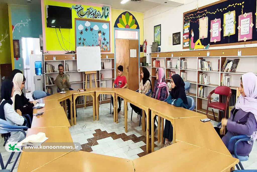 آشنایی اعضای نوجوان کانون دامغان با مهارت واقعبینی/ بررسی تفاوت نوع نگاه انسانها به زندگی