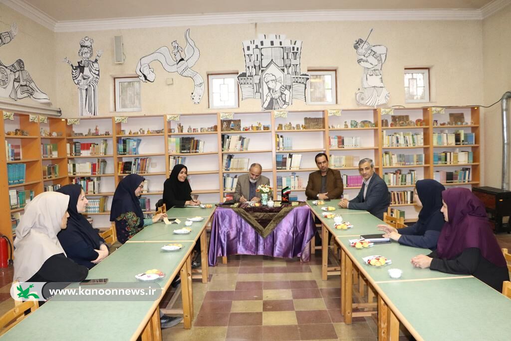 ۳ سالن نمایش موجود در مراکز کانون گلستان به سینما تبدیل میشود