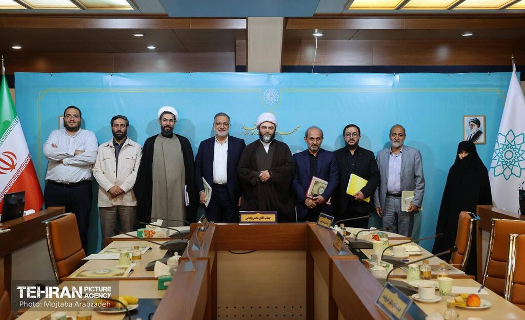 شرایط فرهنگی تهران در جلسه هیئت امنای شهرداری ارزیابی شد