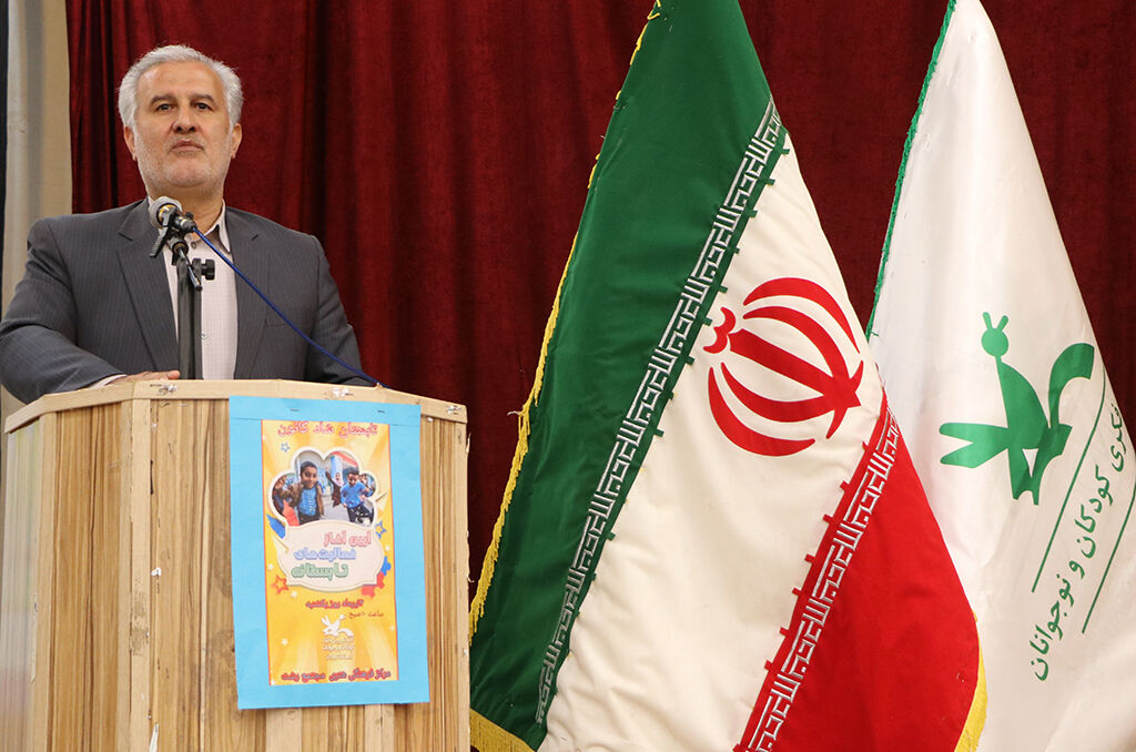 شور و شوق کودکانه در آیین آغازین فعالیتهای تابستانه