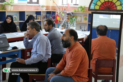 آشنایی مربیان و کارکنان کانون استان بوشهر با مدیریت مصرف آب